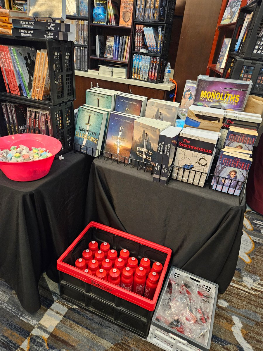 ttarterbooks's tweet photo. I was terrible, as usual, at taking pictures during LTUE 2024, but here are some of the cool people I met and my books out on display at the convention bookstore and the book signing. #writersofinstagram #writingconvention #LTUE2024 https://t.co/ptrZP6JMkE