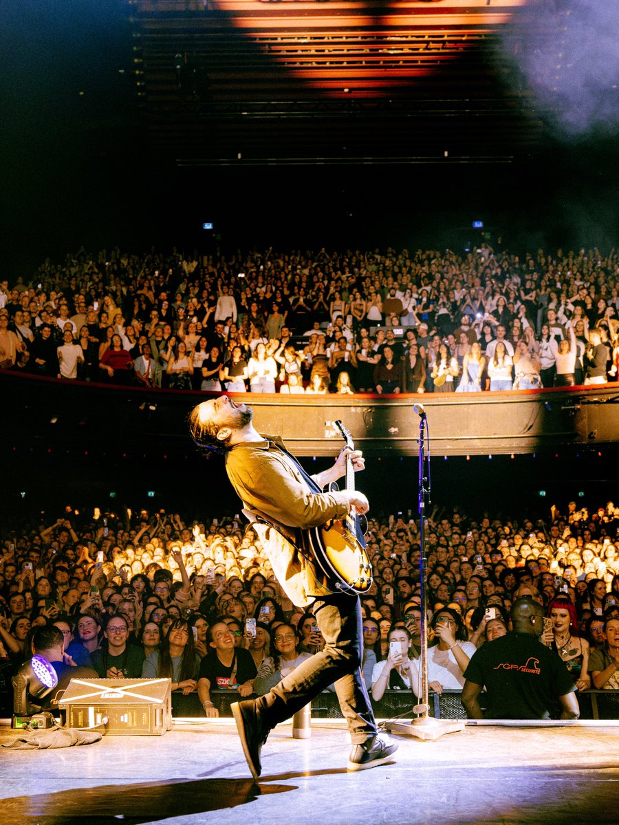 NoahKahan's tweet photo. I’m excited to announce we’re adding a show in Noblesville, IN on 5/31! Presale starts at 12p local on Thursday, you can sign up for your code on my website! All tickets will be on sale this Friday at 10a local. I love you guys! https://t.co/ZFlwNGwD7F https://t.co/nIgVIpYUaN
