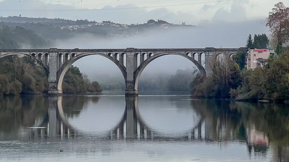 Relax on a Douro #RiverCruise with <a href="/VikingCruises/">Viking</a>. Beyond #Lisbon and #Porto, discover one of the world's oldest wine appellations, prehistoric art from Coa Valley, UNESCO World Heritage towns, and the scenic river. #Portugal #Douro #TravelPast50 buff.ly/49gGAhL