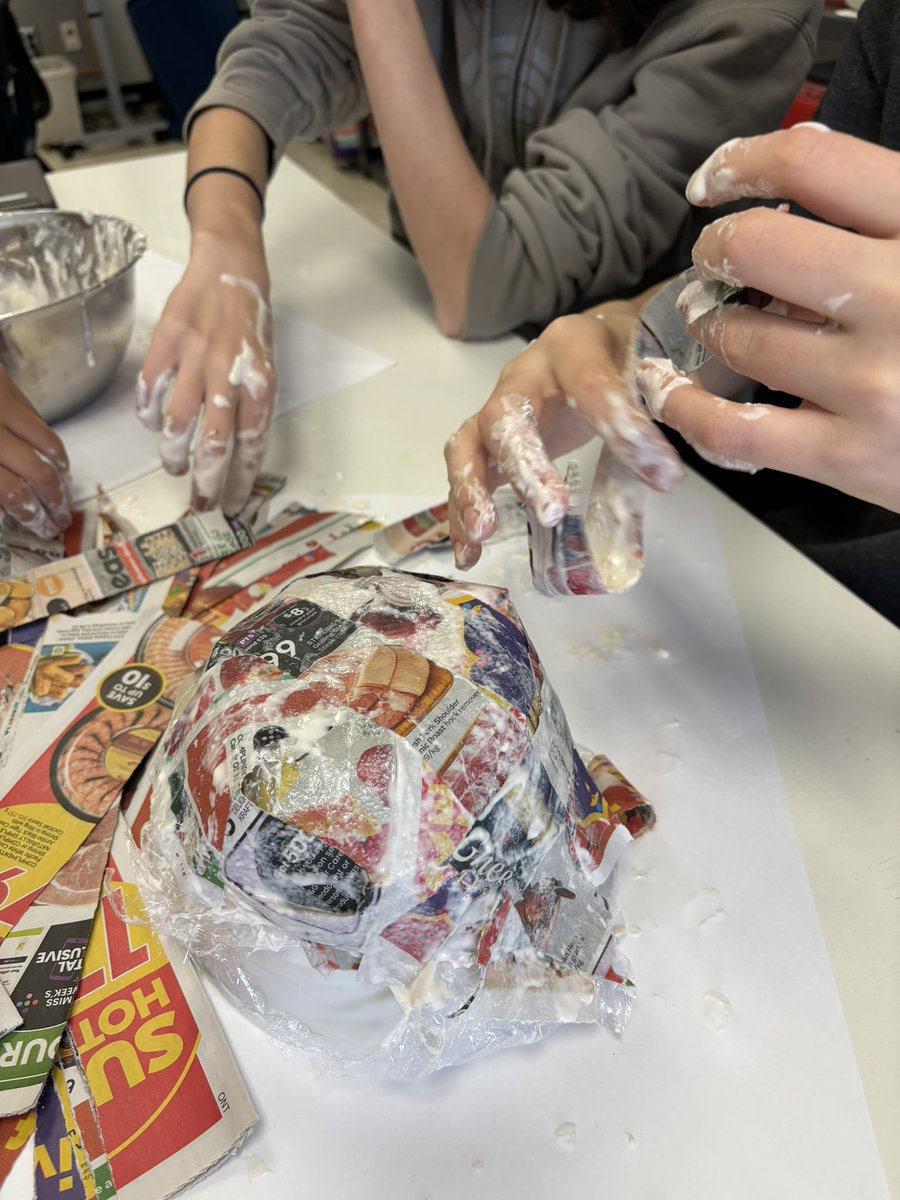 courtney tweet media