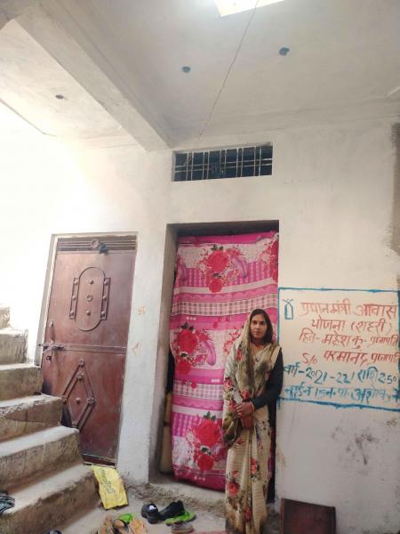 UADDGwalior's tweet photo. घर हुआ अपना
पूरा हुआ सपना🏠🏠
नगर पालिका परिषद अशोकनगर में #PMAYUrban योजना के अंतर्गत मिली आर्थिक सहायता से हितग्राहियों ने अपना सर्वसुबिधाउक्त पक्का आवास बना लिया है और वह आज अपने पूरे परिवार के साथ अपने पक्के आवास में बहुत खुश हैं
#HousingForAll #CompletingDreams #PMAY_MP https://t.co/hsI3xfyWew