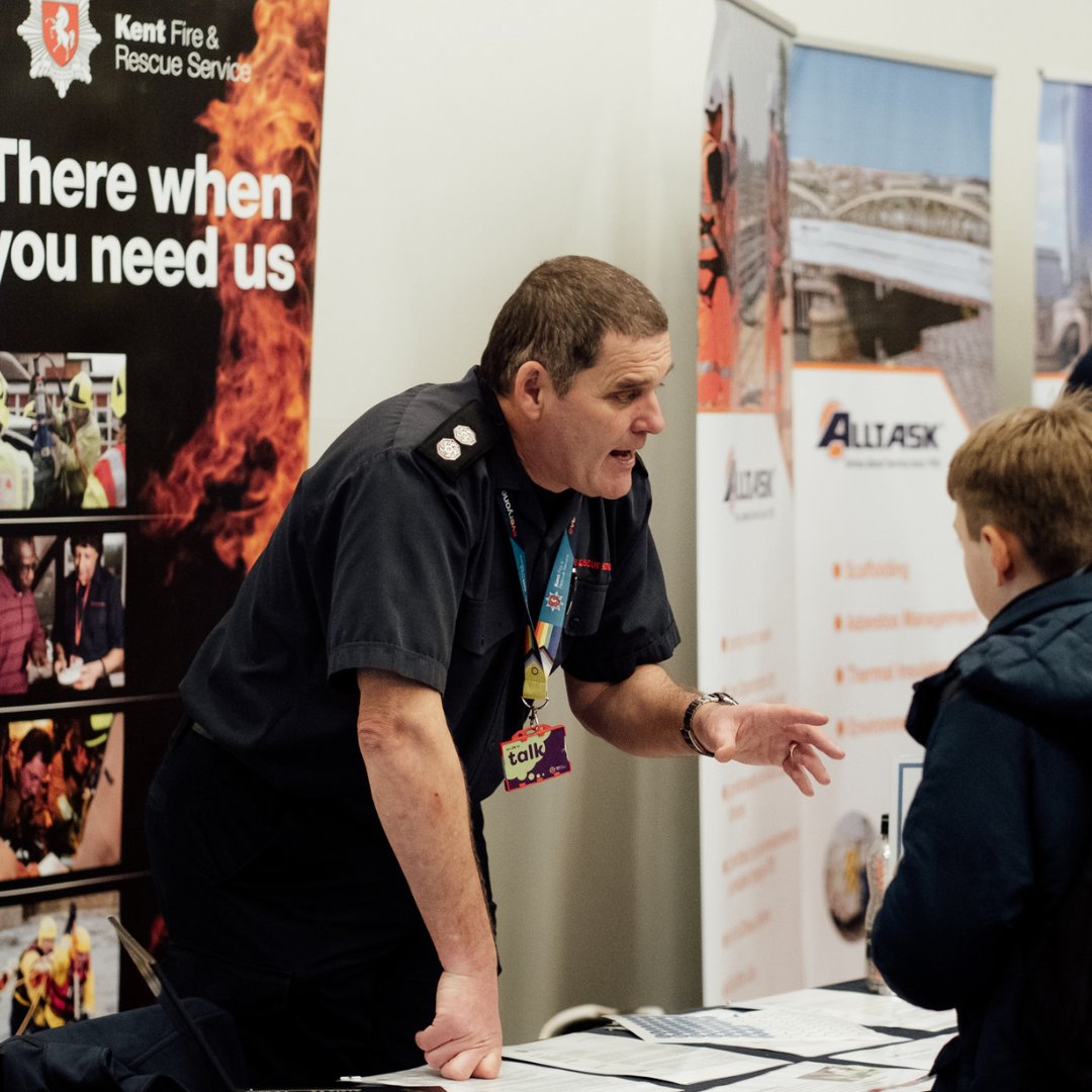 BromptonAcademy's tweet photo. Don't miss out on these great pictures from our school's careers fair! All students had a fantastic time exploring their options for the future.

#pursueyourpassion #schoolcareersfair #transforminglivestroughlearning https://t.co/pMM157r5Af