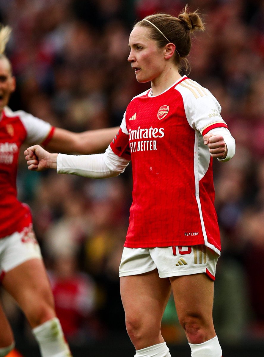 Spot-kick royalty 👑! Arsenal captain, Kim Little’s nerves of steel have led to her 19 penalty conversions, the most in Barclays WSL history💪🎯⚽️