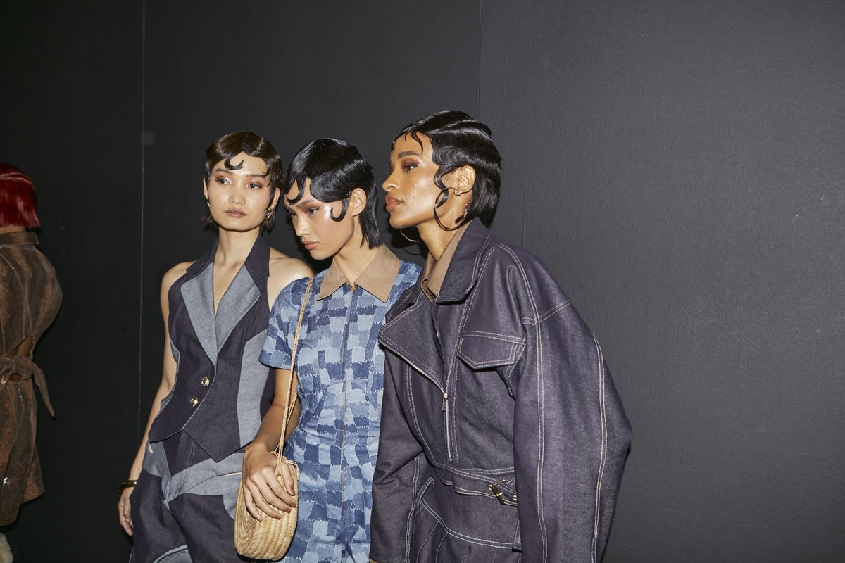 London Fashion Week tweet media