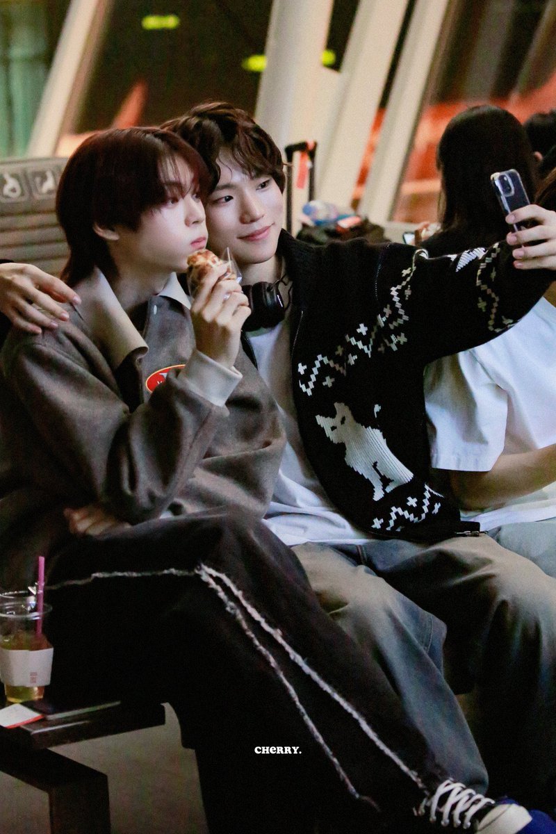 KIMHONGFAN's tweet image. 기요미들🥹