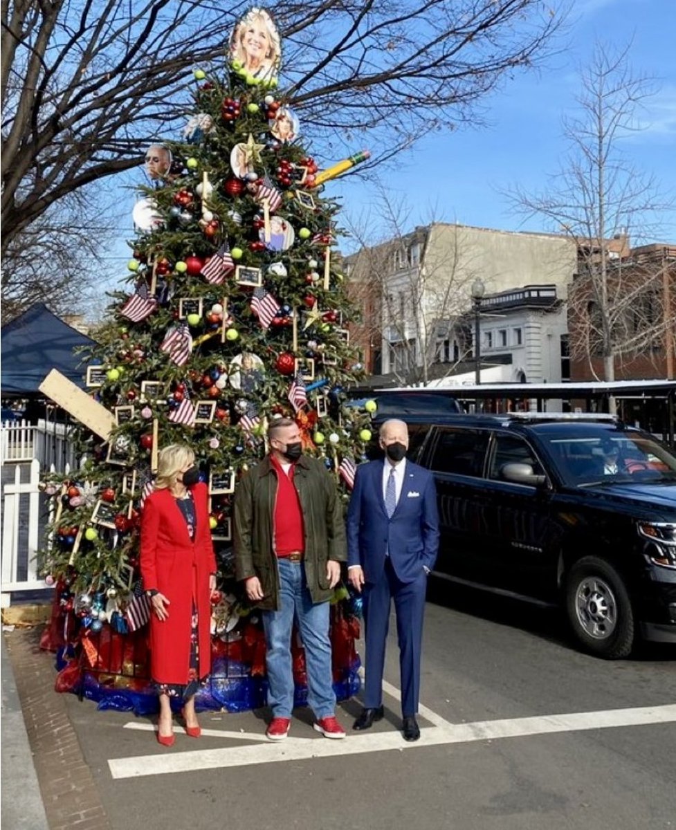 Do you need more evidence that Patriots are in full control? Who remembers when Joe and Jill visited the Christmas tree in Jill's honor. 😂🤣 Where was the tree? On the corner of 17th and Q streets in Washington DC. So can we think logically for a second? This decision