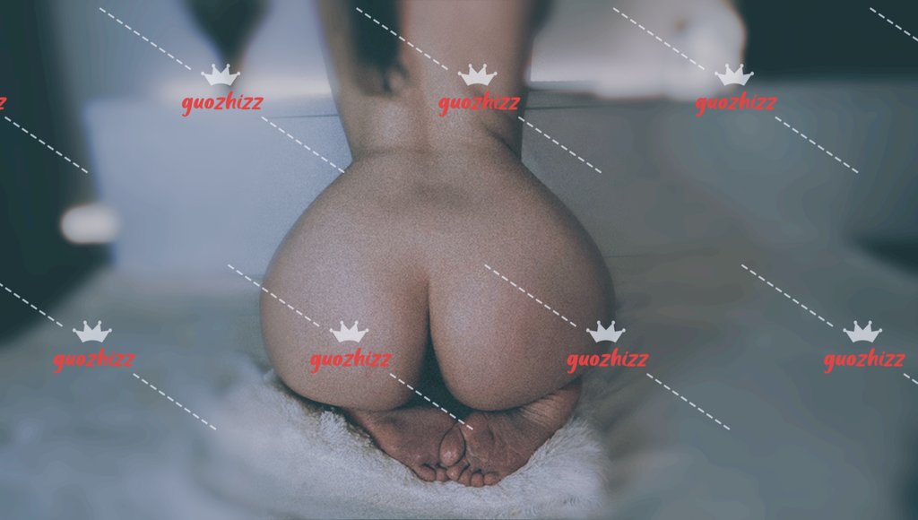 穿还是脱😺 #广东夫妻 #夫妻 #情侣 #广州情侣 #广州夫妻 #情侣S #同房不换 #同房互换