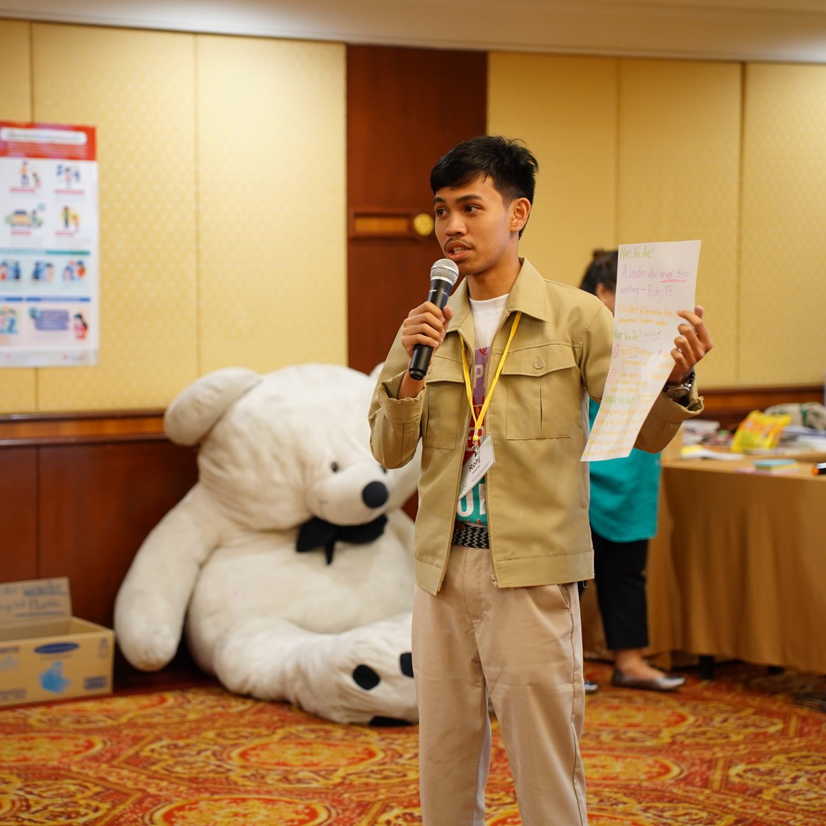 sciasianews's tweet photo. In coalition with @CRCAsia and supported by @UNEP_AsiaPac, we conducted a focus group discussion between children, aimed to empower and enhance children’s understanding of the #ASEAN Environmental Rights Framework.
#RedAlertOnClimate
#GenerationHope https://t.co/Y6YdXTVuCg