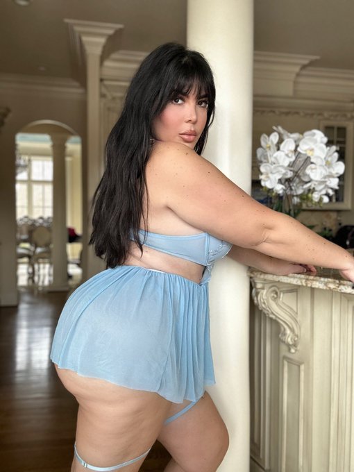 Good morning ☀️ https://t.co/CDIxdsbkYf