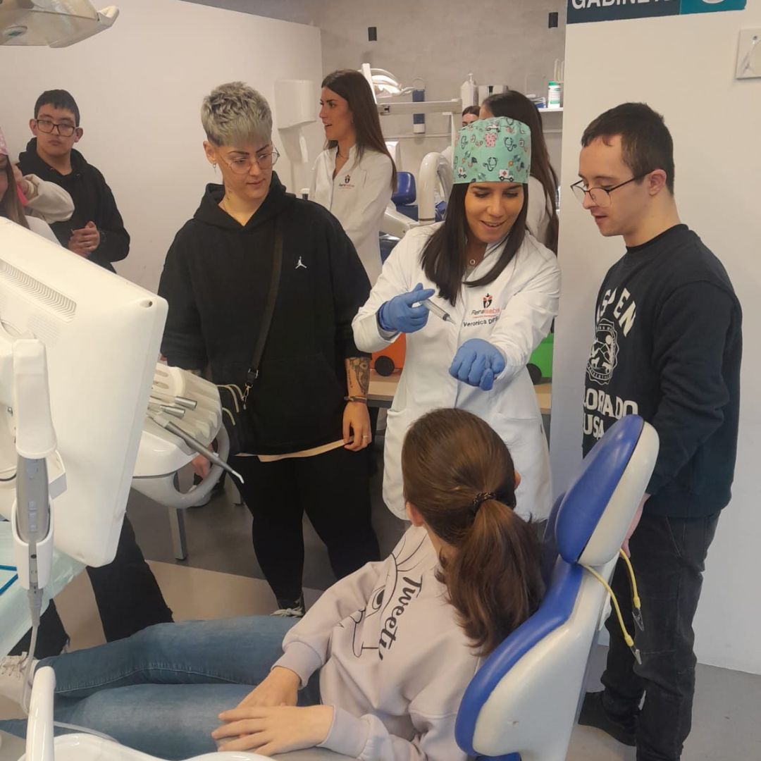 CFI Reina Isabel tweet media