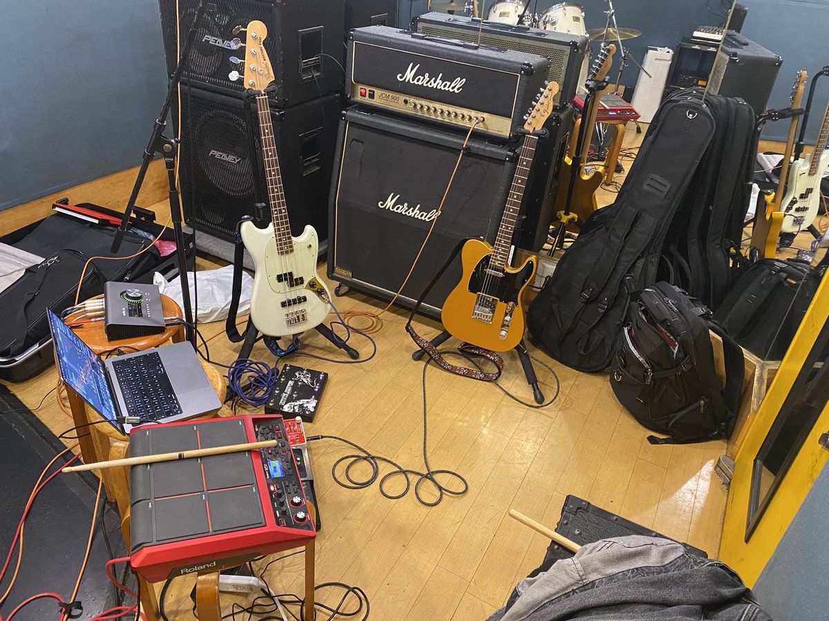 Universal Reverb ユニバーサル リバーター (@unireverb) on Twitter photo 私の最後の練習は京都でした。 土曜日から東京に戻ってきました。 今日はスタジオに行きました<a href="/Gourdisland_GS/">ガードアイランドスタジオ下北沢店</a> ! 次のコンサートでまた会いましょう<a href="/shimokita_THREE/">shimokitazawa THREE</a>! 私の最後の練習は京都でした。 土曜日から東京に戻ってきました。 今日はスタジオに行きました<a href="/Gourdisland_GS/">ガードアイランドスタジオ下北沢店</a> ! 次のコンサートでまた会いましょう<a href="/shimokita_THREE/">shimokitazawa THREE</a>!