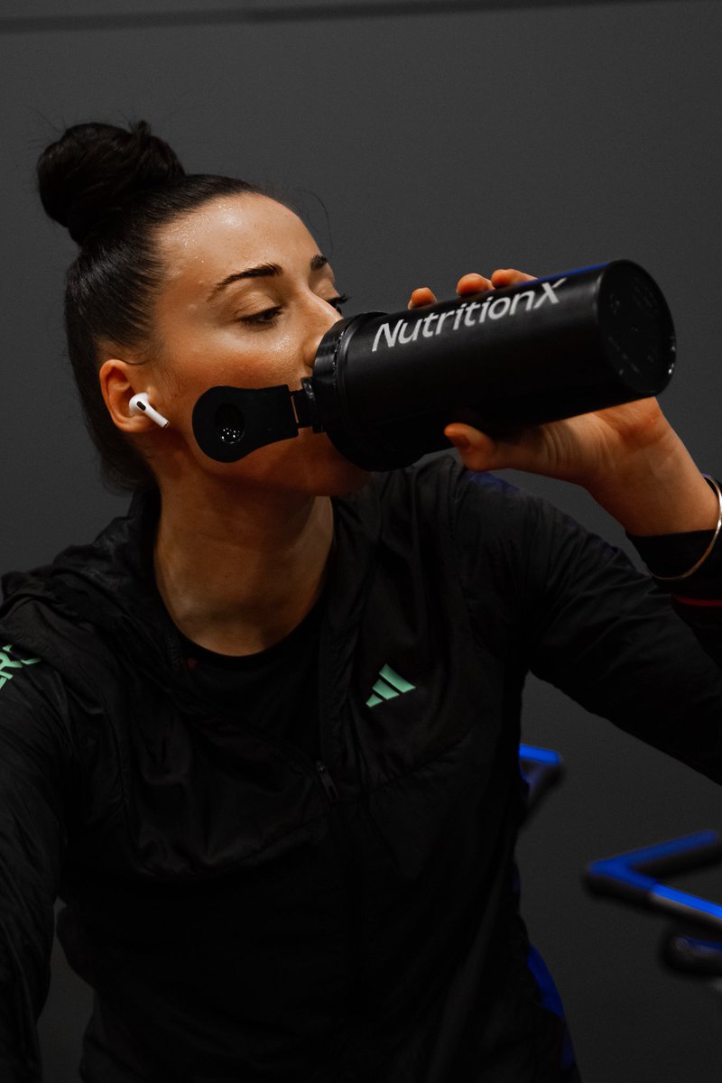 Empowering my performance with @NutritionX - the key ingredient for that extra 1% to seize the win! 💪🥇 #TrainSmart #NutritionX #InformedSport #MakeEverythingCount