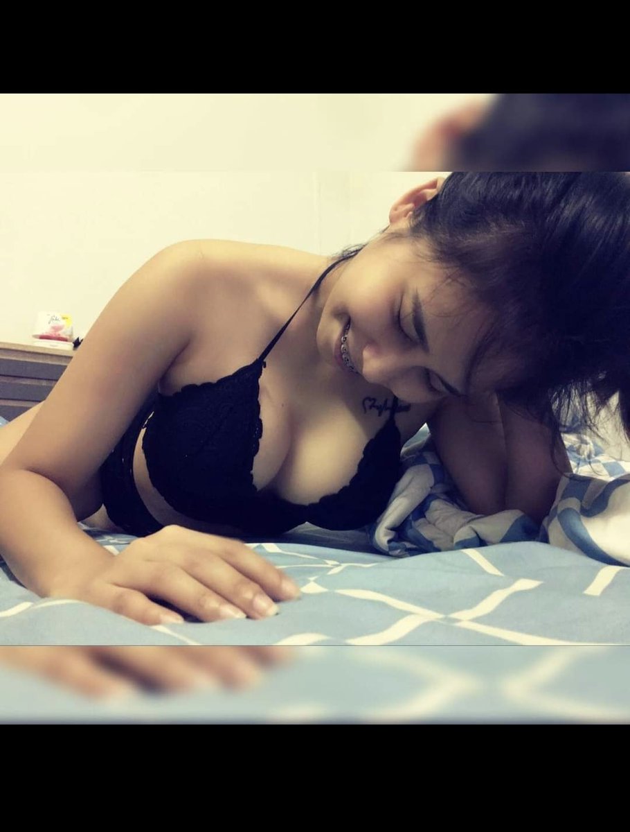 juthamat1985432's tweet photo. คิดถึง☺️🥰

#Thailand #Bangkok #Youngplace23
#THE23 #SENA_Group #タイ #バンコク #ヤングプレイス #千愛グループ #夜遊び
#お触り酒場 #タイ遊び #タイ夜遊び
#バンコク遊び #バンコク夜遊び #ヤングプレイス夜遊び https://t.co/6d7UW5HjA4