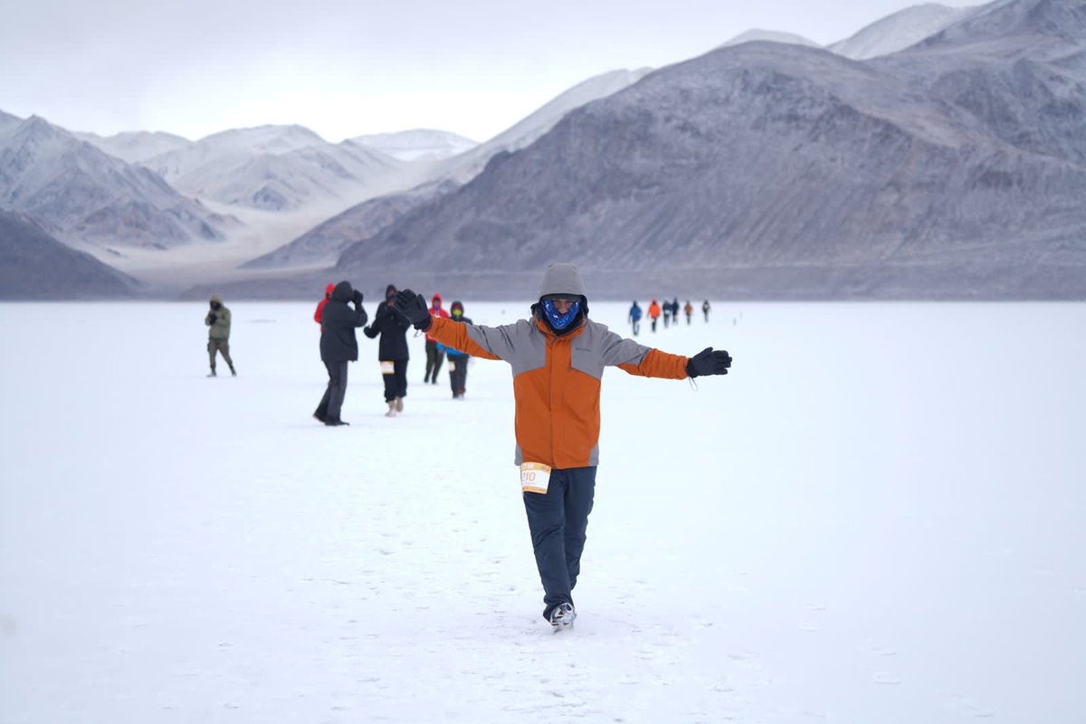 EarthNewsLadakh's tweet image. #Secondedition of  #Pangong frozen lake #marathon “the world’s highest frozen lake marathon was #successfully conducted today. 
It was organised by Adventure sports foundation of Ladakh with the support of Administration UT of Ladakh and #14corps Indian #army. 
@lg_ladakh