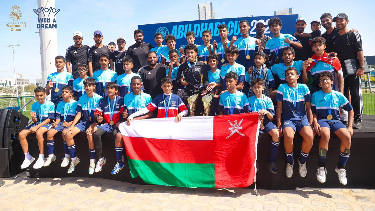 rmfoman's tweet photo. مُبارك لأبطال أكاديمية ريال مدريد عُمان على الفوز بـ كأس بطولة #مانشستر_سيتي - أبوظبي
 في فئة U14 و فئة U16 🏆 

شكرًا شركاءنا Win a dream لرعاية ودعم أبطال الاكاديمية . https://t.co/yLNiSxoWVa