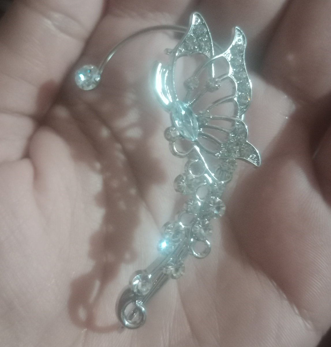 it's Leezy 🥀 tweet media