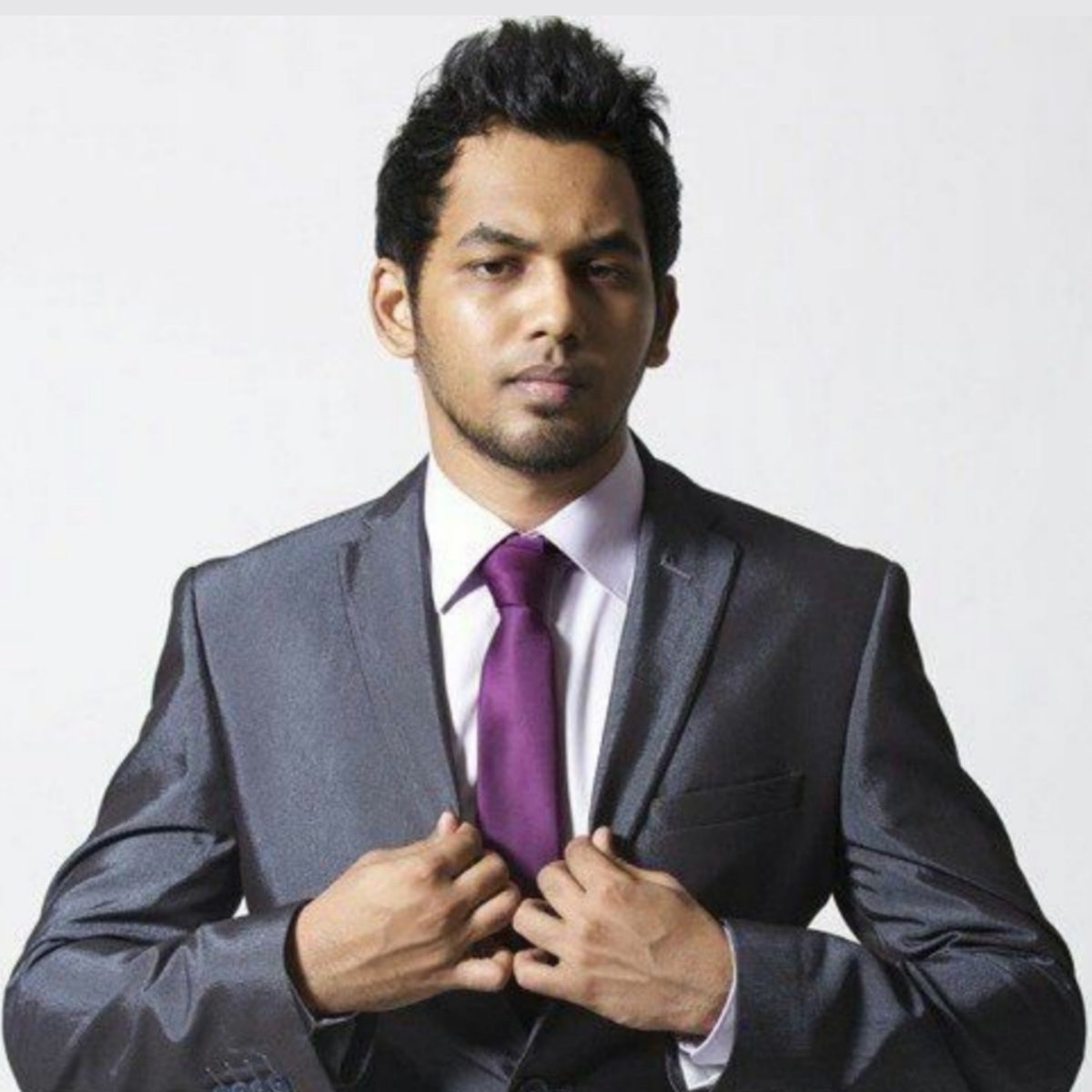 KurumaKuska's tweet photo. Enakellam,Rap nu onu iruku nu therinjathuku kaaranamey Hip Hop Thamizha thaan🛐 https://t.co/oZYNttW7Pj