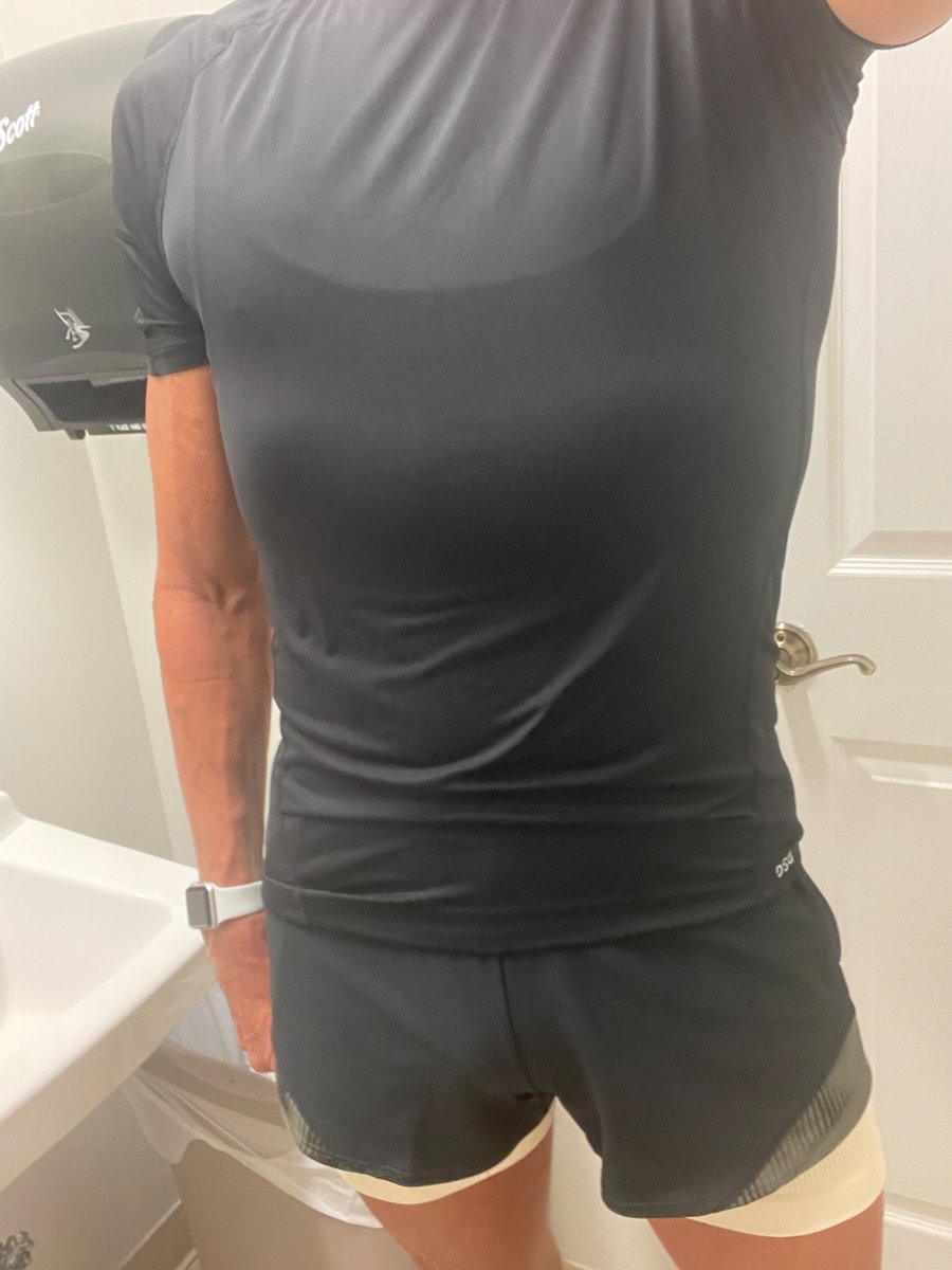 tswfl_'s tweet photo. Ready to show the gym my new bodysuit. Maybe even the yoga class…

#bodysuit #romper #ass #gym #fitness #ass #workout #kinky #slut #mascslut #horny https://t.co/Up1TqkbsIv