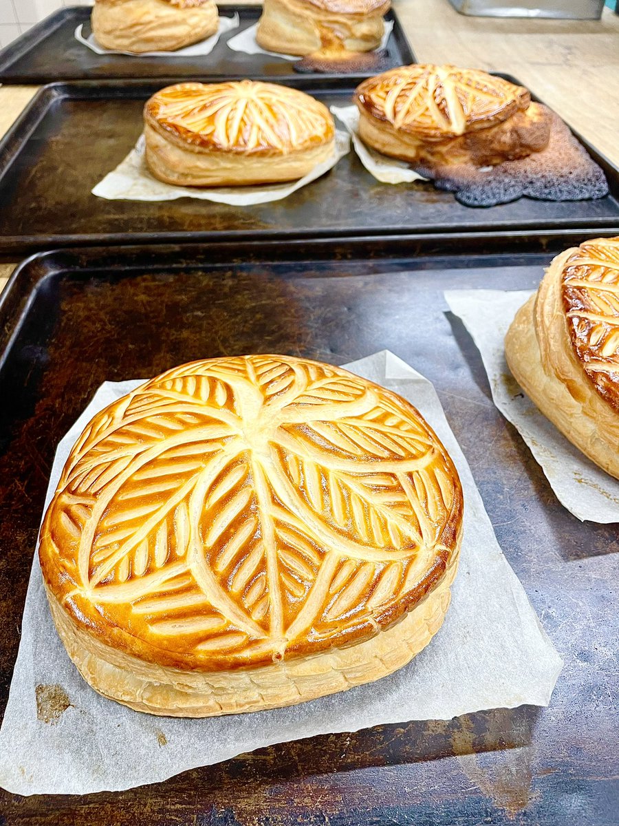 ガレットデロワ - Search / X