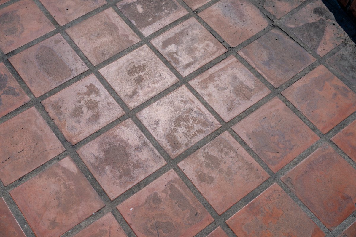 YeHangHarry's tweet image. Red tile texture reference. capture at Chiengmai. PhotoReference.
#TextureReference #EnvironmentArt