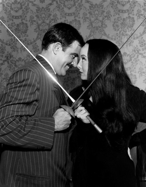 el_zombo's tweet photo. John Astin and Carolyn Jones - The Addams Family (1964)
#comedy #retrohorror https://t.co/f6MsV2jAY9