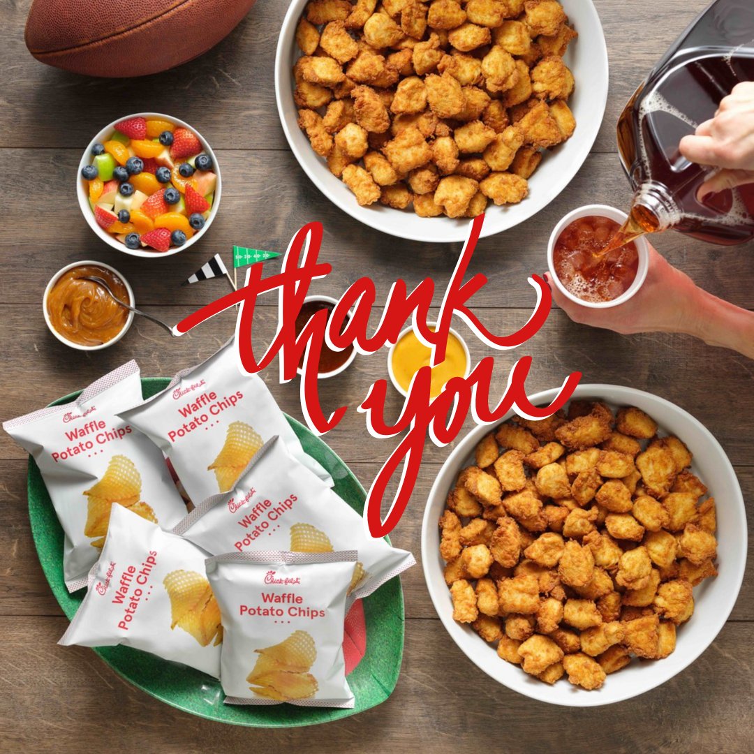 You warmed our hearts and fed our bellies! Thank you for your continued support and generosity. Your dedication to Rebels football is appreciated more than you know! ❤️💙🏈 @cfahombergdrive