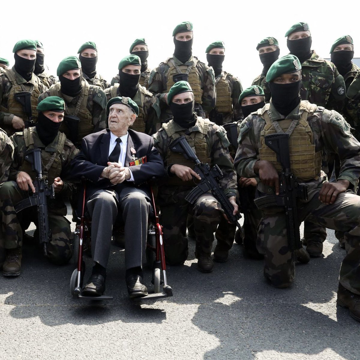 Forces Spéciales Françaises 🌟 tweet media