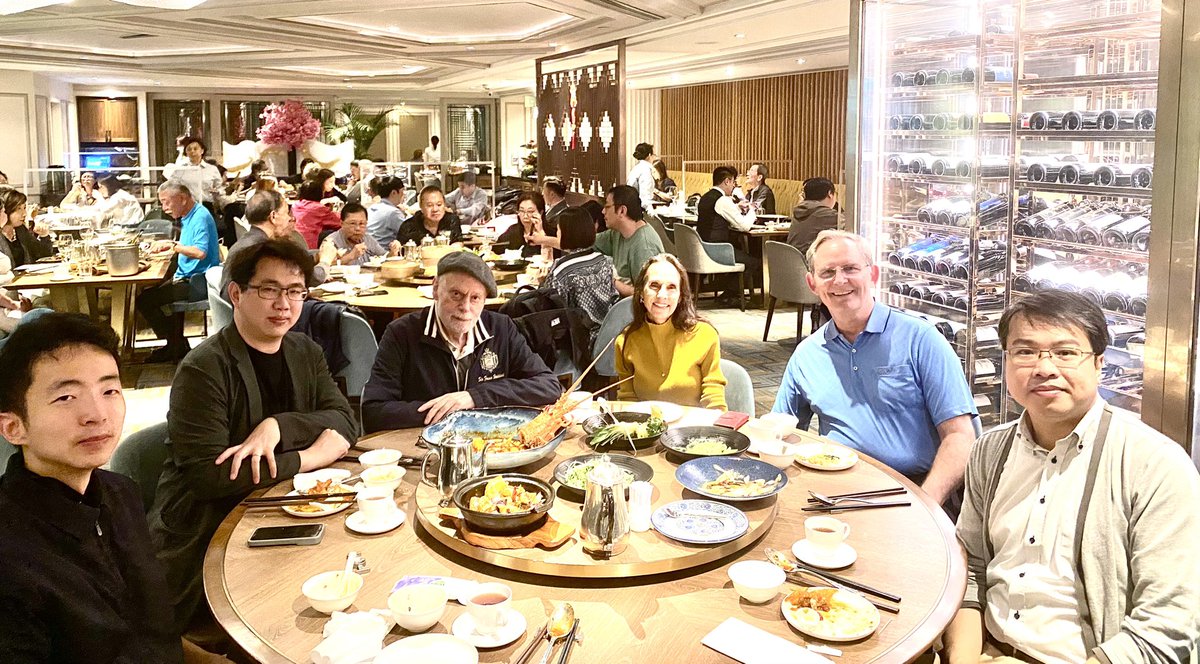 sirfrasersays's tweet photo. We had the pleasure of welcoming @Andrew_Sue on his first visit to the Research Palace &amp; Garden @HKUniversity today. Later on, he treated us to an outstanding lecture on a Family of Nanotubular Hosts with Deep Cavities which he calls Covalent-Organic Pillars before dinner. https://t.co/gqHRj4UPeY