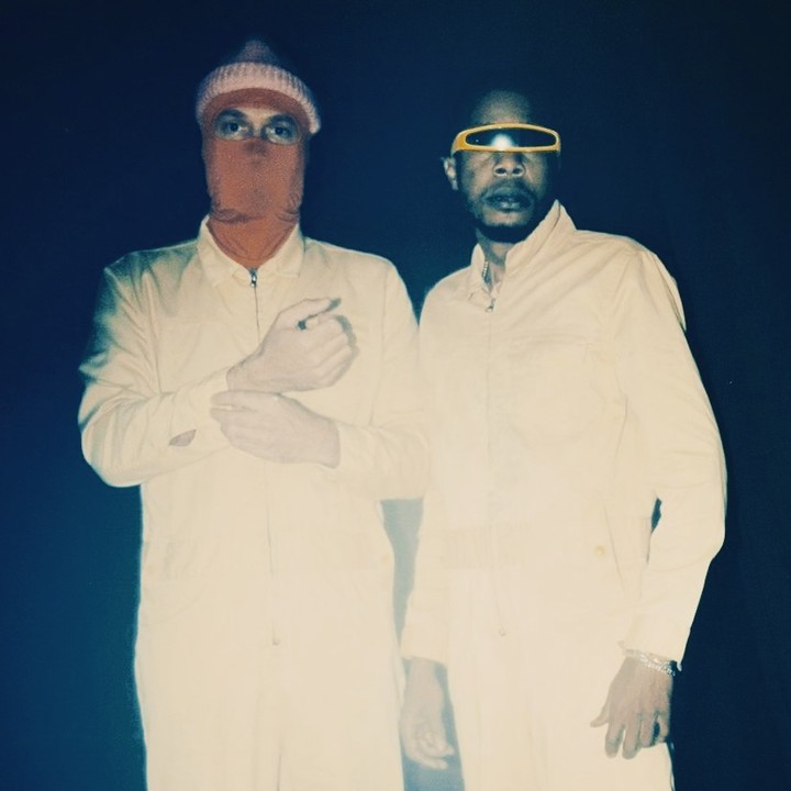 The Congolese collective, <a href="/KOKOKOmusic/">KOKOKO!</a>, are back with thier new single 'Mokili' 💥 It's the lead track on their upcoming album 'BUTU', dropping on the 5th July! 🔥

We proudly publish <a href="/debruit/">débruit</a> 🎵

ffm.to/mokili?fbclid=…

#peermusicUK #peermusic #newmusic #MOKILI #BUTU