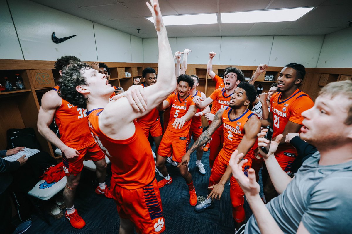 The Paw (@jointhepaw) on Twitter photo In the latest Bracketology from <a href="/ESPNLunardi/">Joe Lunardi</a>, Clemson is projected to be a 5 seed in the West division 👏 In the latest Bracketology from <a href="/ESPNLunardi/">Joe Lunardi</a>, Clemson is projected to be a 5 seed in the West division 👏