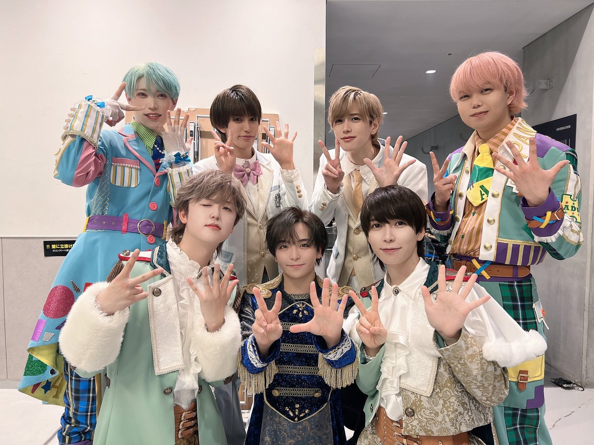 同い年ズで撮ったよ☺️25歳児増えたねぇ…💕 #DDフリラ #同い年ズ