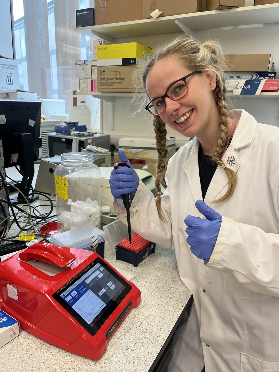 DumNicole's tweet photo. High protein yields making me smile today 👩🏼🔬@DeNovix #southampton #nanodrop https://t.co/XISeFfnt1r