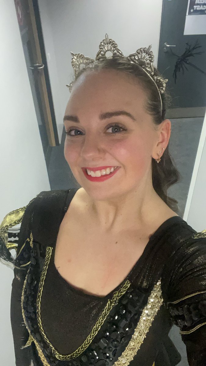 Eilidh M (@eilidhmmcmanus) on Twitter photo What an experience this was!
Thank you to everyone who managed along to celebrate 10 years of <a href="/MoviestoMusica1/">MoviestoMusicals</a> at the SEC Armadillo on Saturday. Having the opportunity to reprise the role of Catherine of Aragon as part of the six medley was pretty special 👑
Thank you M2M x What an experience this was!
Thank you to everyone who managed along to celebrate 10 years of <a href="/MoviestoMusica1/">MoviestoMusicals</a> at the SEC Armadillo on Saturday. Having the opportunity to reprise the role of Catherine of Aragon as part of the six medley was pretty special 👑
Thank you M2M x