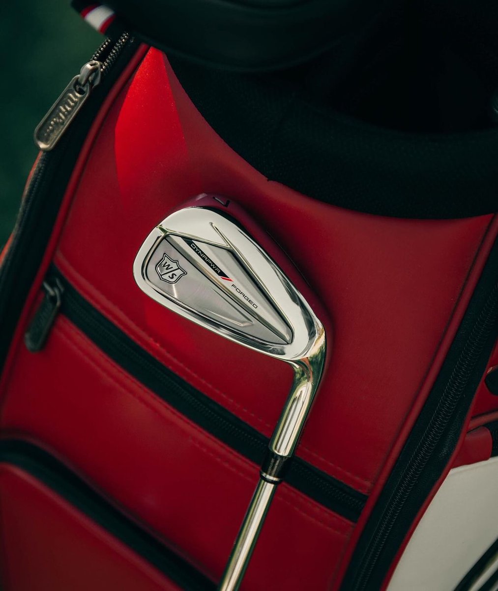 Dynapower Forged Iron A compact players distance iron featuring state of the art AI face technology and a forged 8620 carbon steel design. When power meets feel 👍 @wilsongolfeu #wilson #dynapowerforged