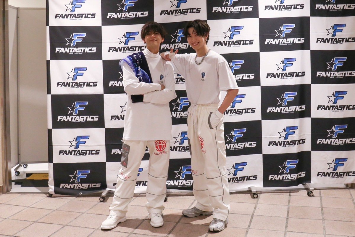 nakajima_1st's tweet photo. #IF_FNT
愛知公演🔥

盛り上がり、すごすぎました。
ありがとうございました🤝🏻

明日も楽しみです😏

#FANTASTICS

そた https://t.co/9MFW3g4Beg