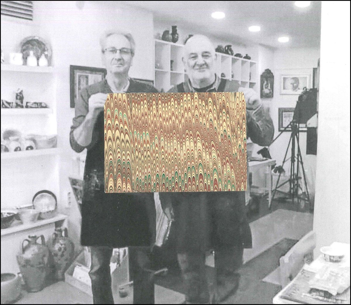 oakknollbooks's tweet image. New from Nedim Sönmez &amp;amp; available from Oak Knoll!

2 MASTERS FROM TURKEY: The Work of Nedim Sönmez &amp;amp; Nuri Pinar Yildirim. With 'A History and Technik of Marbling in Turkey'

See this title and more from Nedim Sönmez: oakknoll.com/advSearchResul…

#nedimsonmez #marbling #oakknollbooks