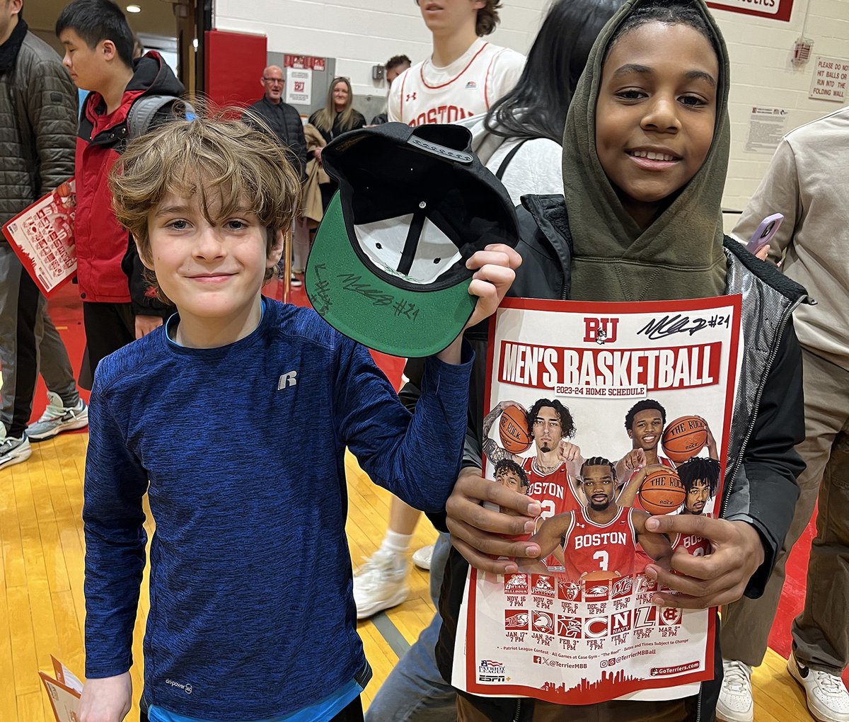 BGCD members had the opportunity to attend a @TerrierMBB Game! 🏀 Members also had a chance to meet the players afterwards! The BU Men's Basketball Team has been a longtime BGCD program partner, hosting monthly Clinics and support our Challenger Sports program. #WeAreDorchester