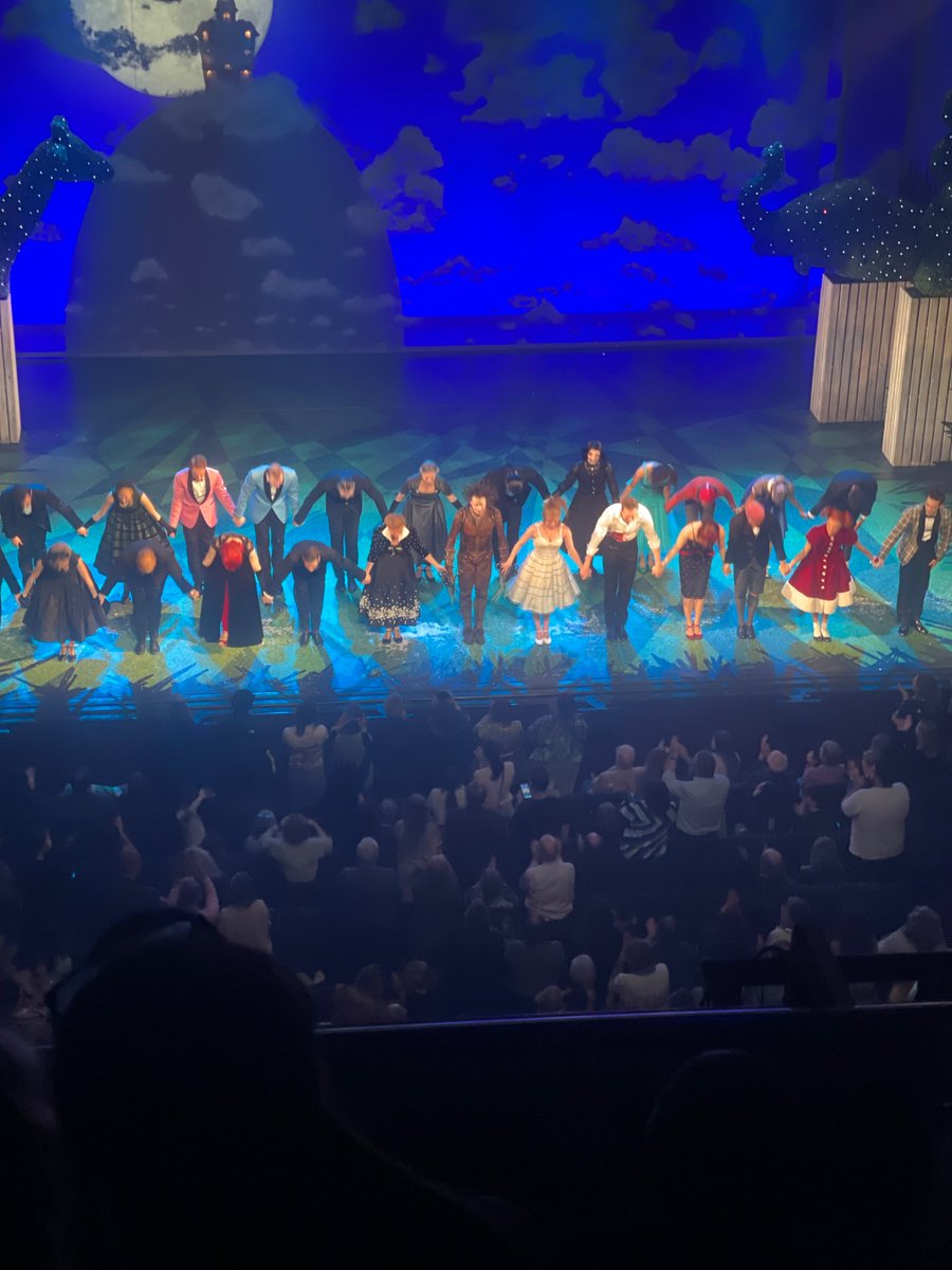SpringwestPA's tweet image. During the Half Term we took 25 students to see the Modern Ballet, Edward Scissorhands by Matthew Bourne! We were all blown away by the performance! @SpringwestA #SpringwestShines