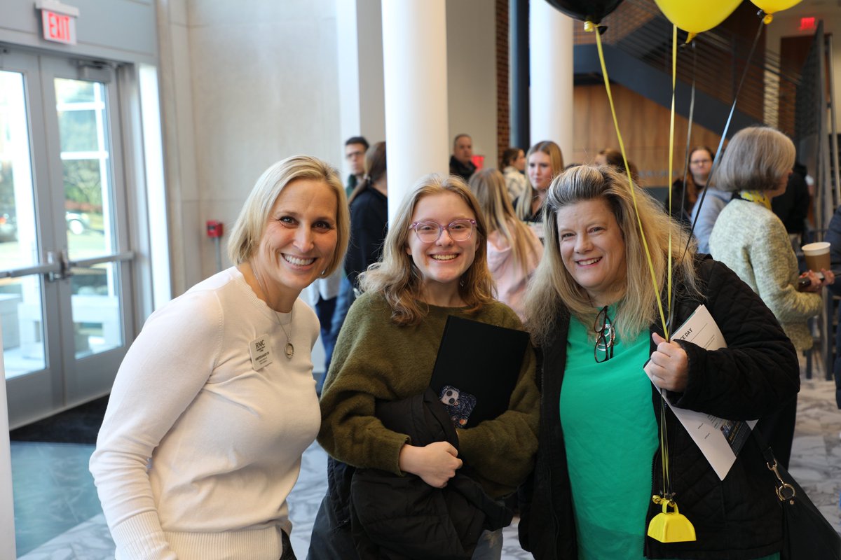 Campus was abuzz with admitted students and their families for our first Experience Day of the year! 🐝 Attendees got an up-close look at life as Yellow Jacket with interactive sessions and the opportunity to ask current students their burning questions.