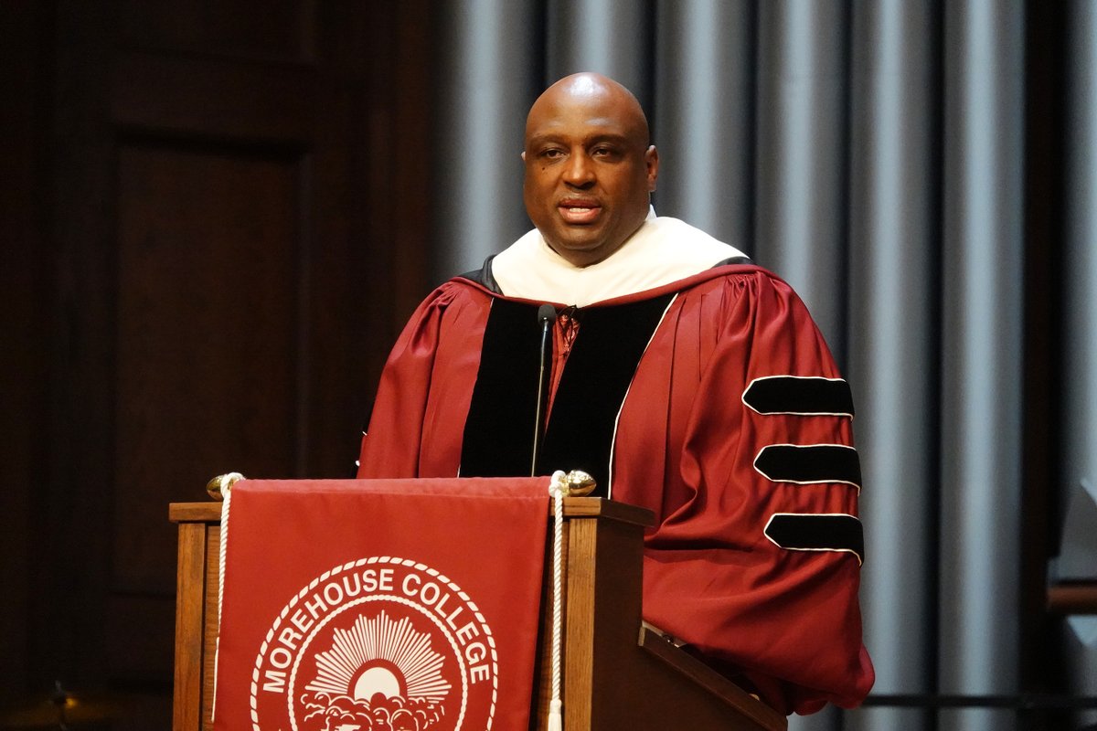 rodney_bullard's tweet photo. I am very grateful to have been presented with @Morehouse College's prestigious prestigious Presidential Award of Distinction at the historic Martin Luther King Jr. International Chapel last week. https://t.co/t8aBzBOWrX #MorehouseCollege #PresidentialAward https://t.co/HHhwmyvpk4