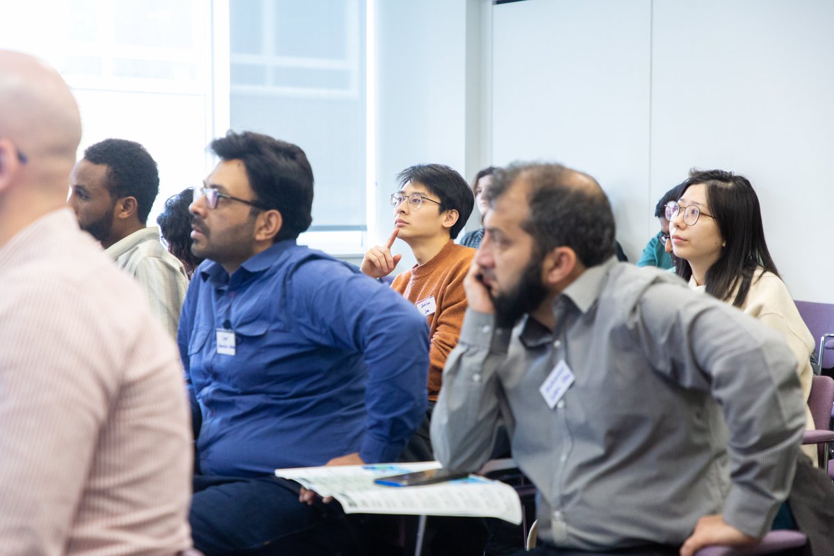 NERC Advanced Training Course on Wearable Technology began YTD, focusing on personal sensing of air pollution &amp; environmental exposures. Insights from Prof. Ben Barratt shed light on crucial environmental issues.<a href="/NERCscience/">Natural Environment Research Council</a> <a href="/imperialcollege/">Imperial College London</a> 
<a href="/ERGImperial/">Environmental Research Group</a> <a href="/UniofExeter/">University of Exeter</a> <a href="/ECEHH/">ECEHH</a>