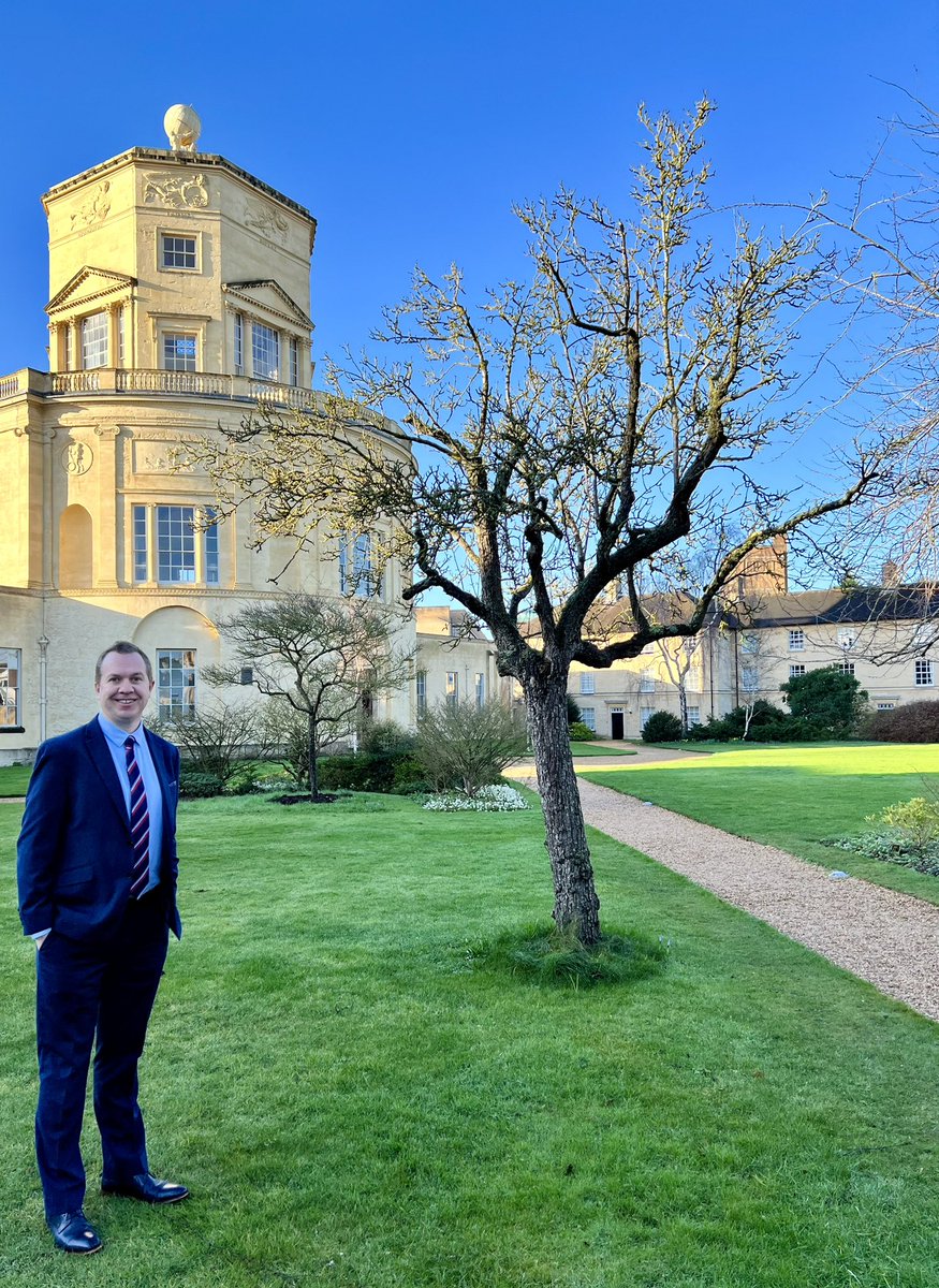 Delighted to return to the beautiful campus of my alma mater @greentempleton to deliver an invited lecture on the future of medicine #digitalhealth 💻🩺