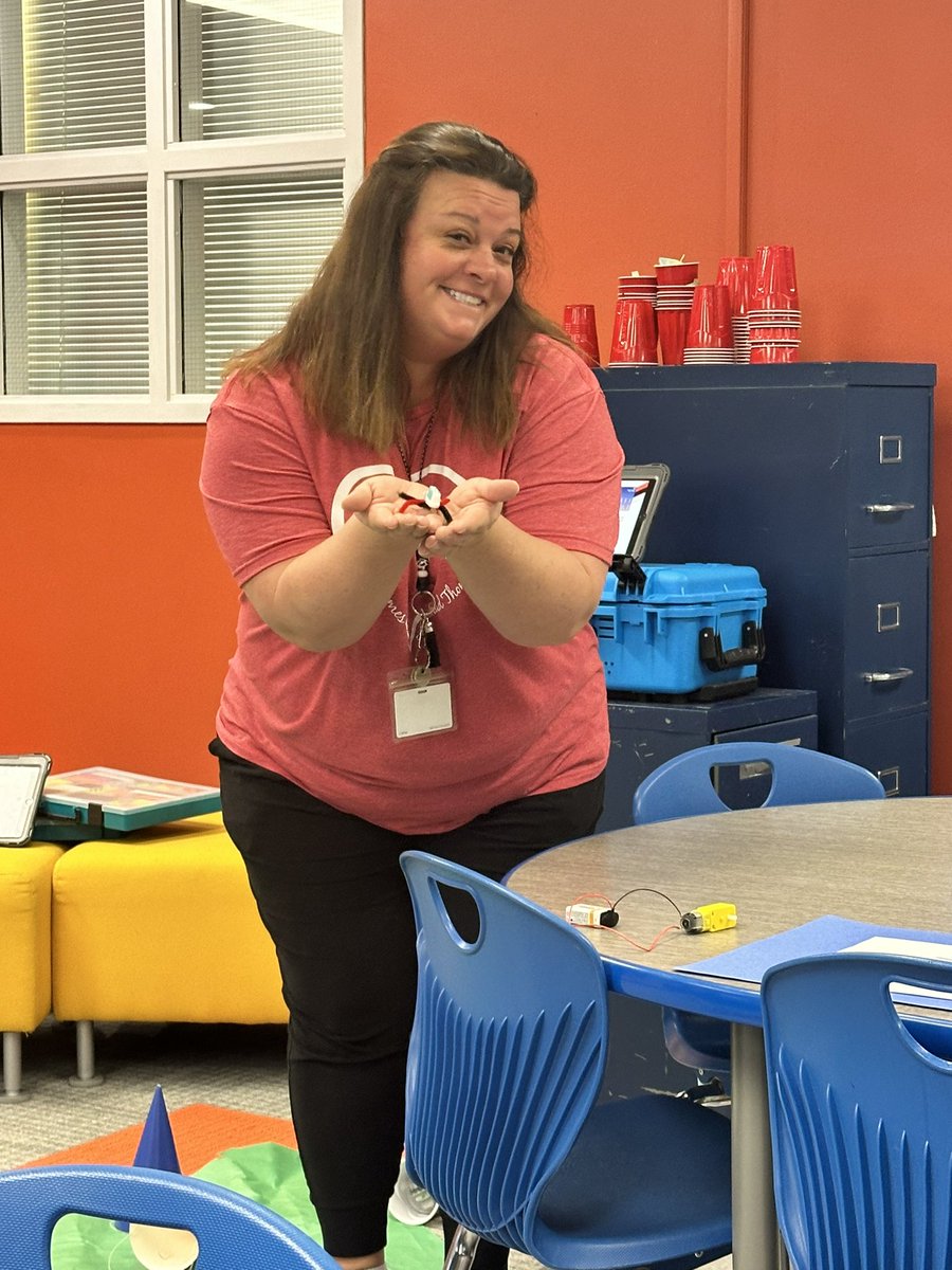 Planning for STEM+C night! 

#RIASEC #worldofwork #innovationjunction