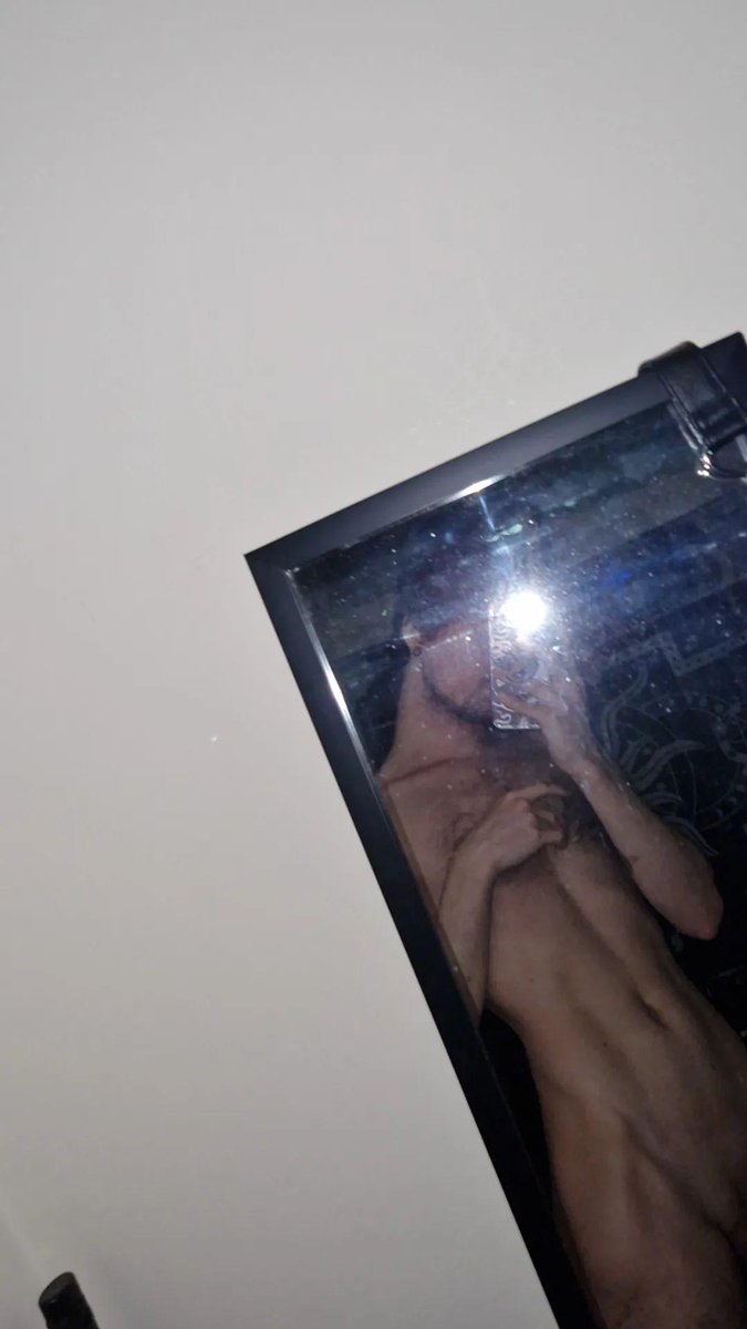 kurocorner's tweet photo. -`°.⋆༺⛧⸸⛧༻⋆.°´-
⚸ new account but not new to nsfwtwt 🦇
⚸ born feb '98🦇
⚸ 6'2 🦇
⚸ he/him pronouns🦇
⚸ emo wannabe fr🦇
⚸ slutty waist + veiny hands connoisseur if u will 🦇
⚸ vampire confirmed🦇
⚸ DM's open safe space🦇
⚸ like+rt for moots🦇
-`°.⋆༺⛧⸸⛧༻⋆.°´- https://t.co/UETsDX24m3
