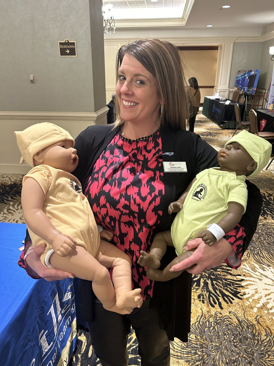 adixonMCS's tweet image. Exploring instructional resources for CTE programs to foster meaningful career connections for all students at the NCACTE Spring Conference #ctefornc #learningthatworks #growingskills