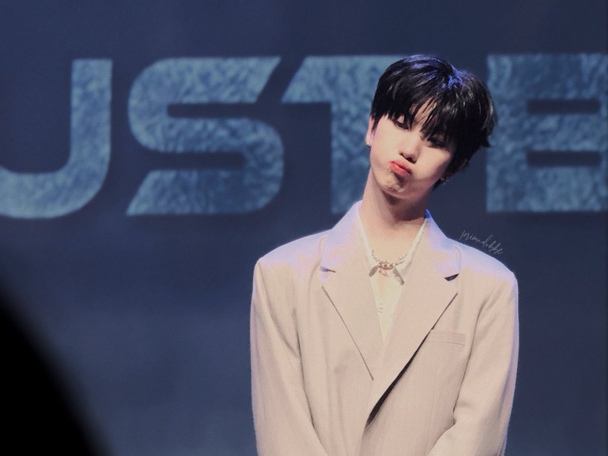 primadobbc's tweet photo. 🤍🎂

#DY #도염 #전도염 #JUSTB #저스트비

#오늘은해피도염데이
#생일축하해또염 https://t.co/aRHcPsMpU2