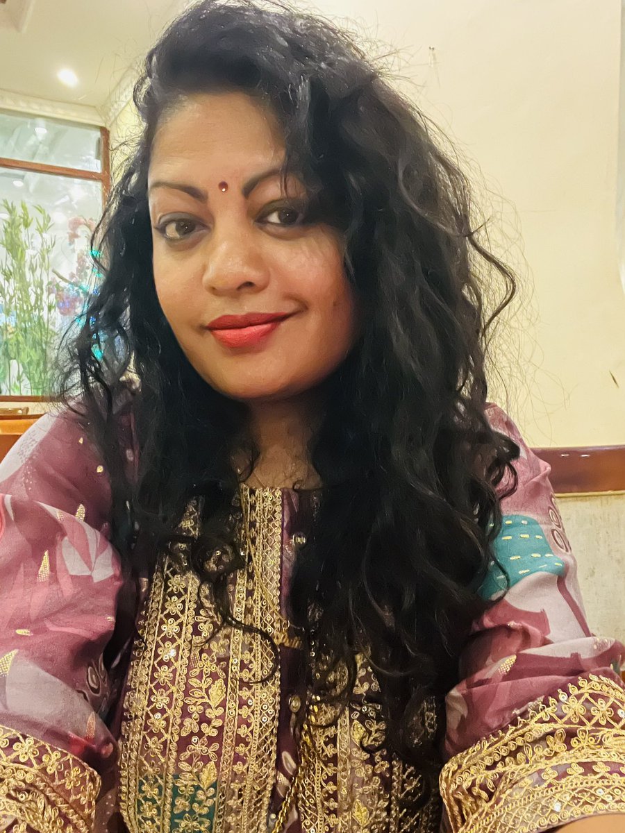 KALIARULAR_EROS's tweet photo. 💃🏽🌕👑🏆👸🏾 #KALI ALWAYS AT #FRONTLINES & ALWAYS #VICTORIOUS 🤩😛🥳 Being #Unpredicatable 😜 #UnpredictableKali #DaughterOfEROS #VICTORYISMINE #VICTORY #VICTORYISALWAYSMINE https://t.co/8euwHZZpDp