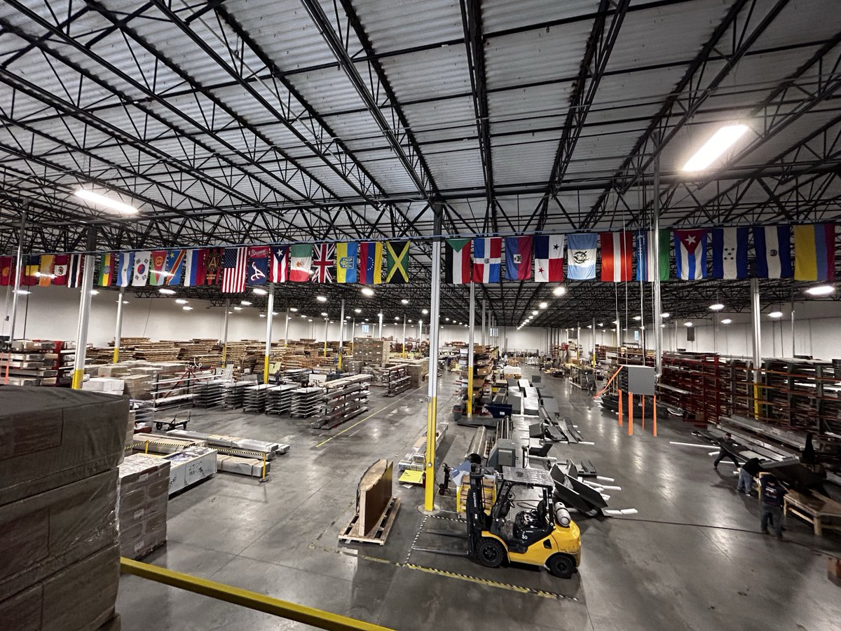 Step into our panel shop, where craftsmanship meets diversity! Each flag represents an employee from a unique corner of the world. Celebrating the mix of cultures enriching our workplace and products. #Production #Diversity #GlobalTeam #Unity #WorkplaceCulture #Craftsmanship
