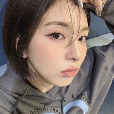 #새프로필사진
후드는개큰축복입니다