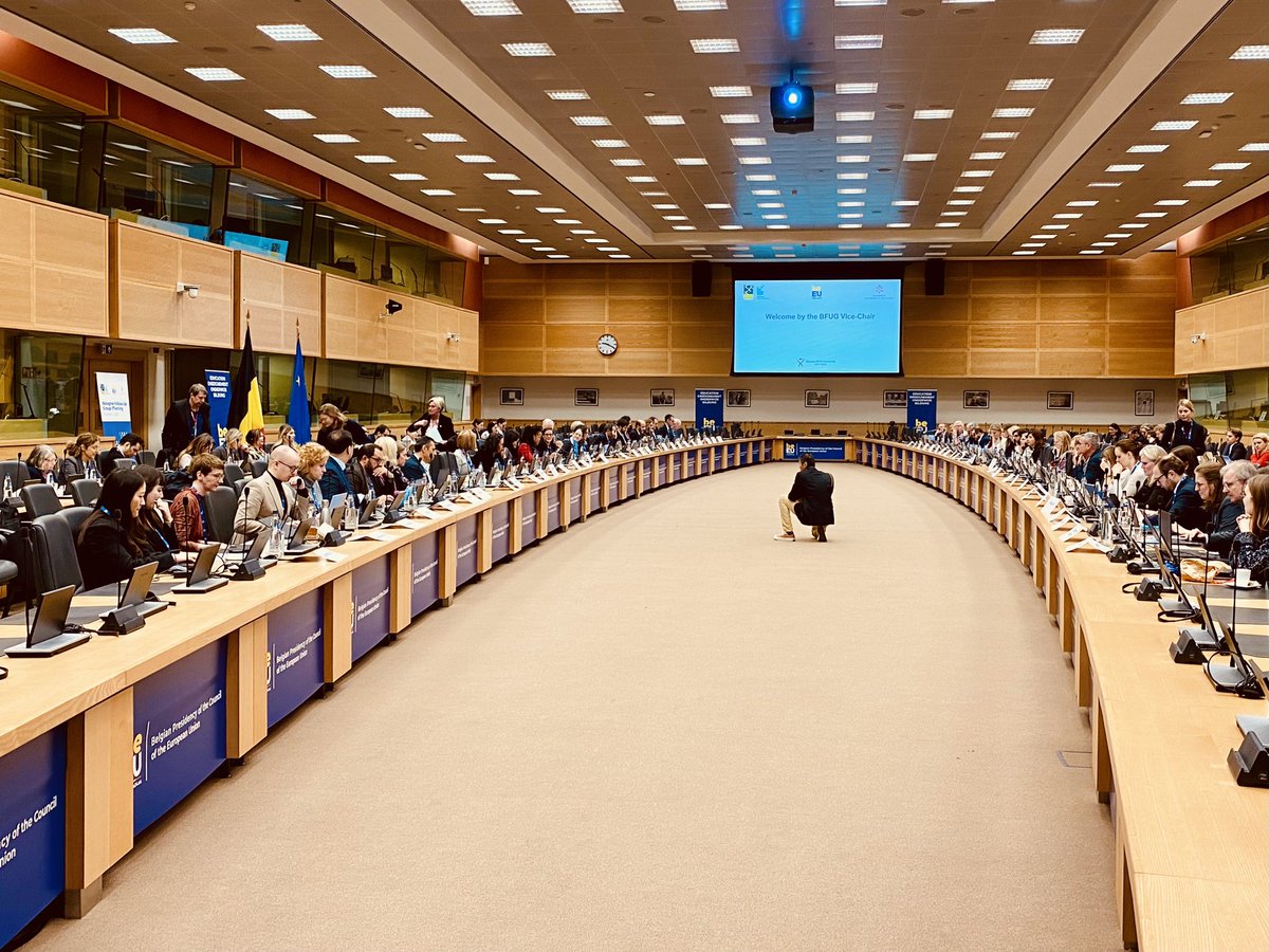 AKellerGEW's tweet photo. Raising the voice of #HigherEducation teachers &amp; researchers in the #Bologna Follow-up Group #BFUG on behalf of @eduint @ETUCE_CSEE: Quality teaching &amp; quality working conditions are 2 sides of 1 coin! https://t.co/ddvbwAVKv8